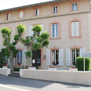 https://hotel-lastree.hotels-rhonealpes.com
